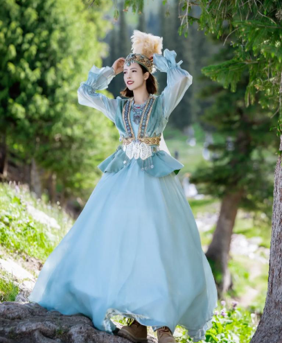 图片[3]-Chinese Ethnic Costumes - Traditional Aesthetics, Cultural Connotations, Representative Styles